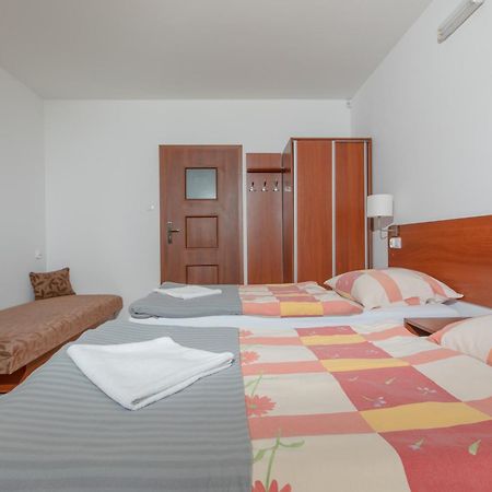 Sztorm Apartment Rewal Bagian luar foto
