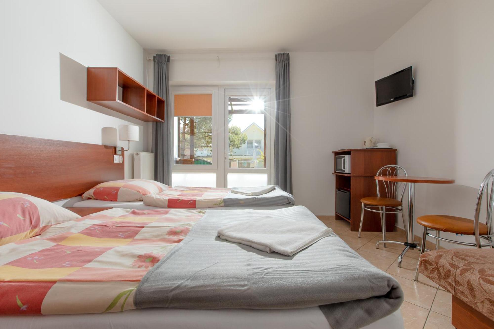 Sztorm Apartment Rewal Bagian luar foto